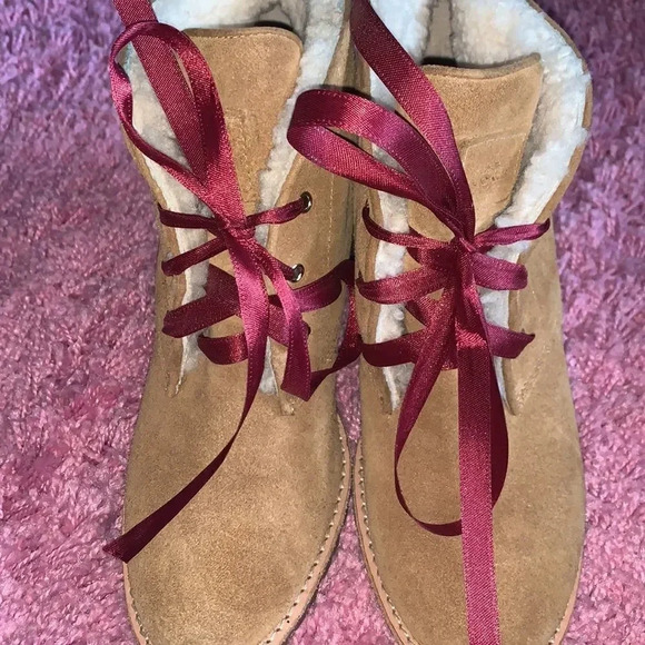 Coach Wedge  Fur Booties - Picture 5 of 8